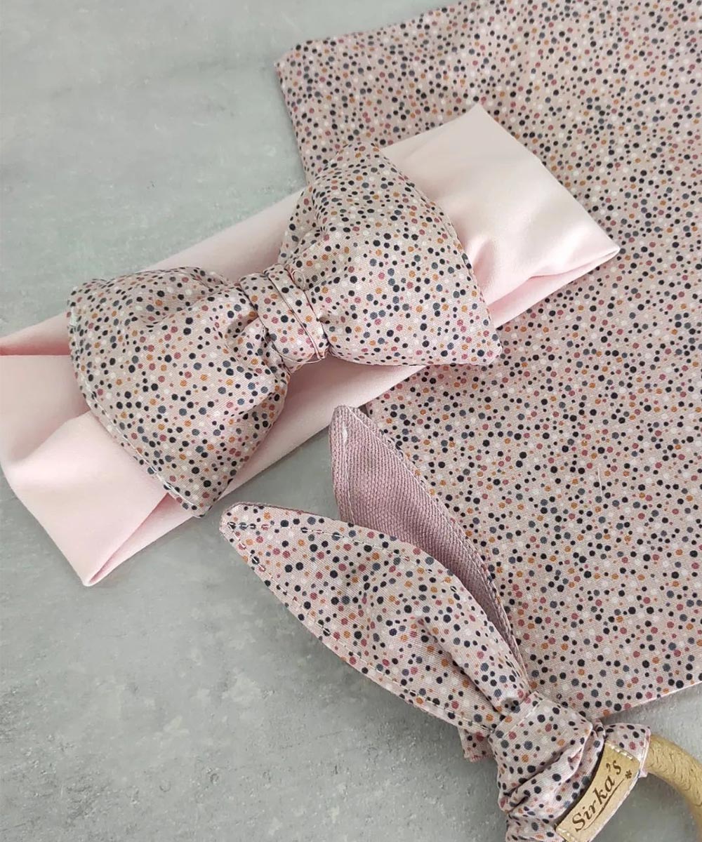 kordela-mallion-mix-dots-pink-pink.jpg Pink - Mix Dots Pink - Image 1