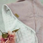 Gold Dots Lila