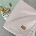 Pink Poua