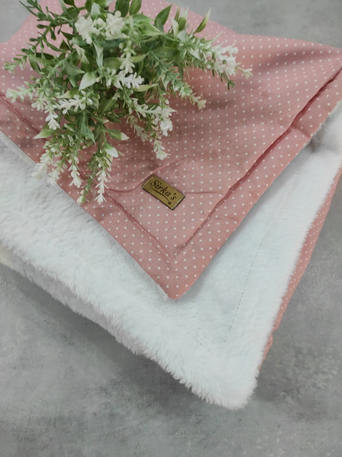 pink-poua-xeimerinh.jpg Pink Poua - Image 1